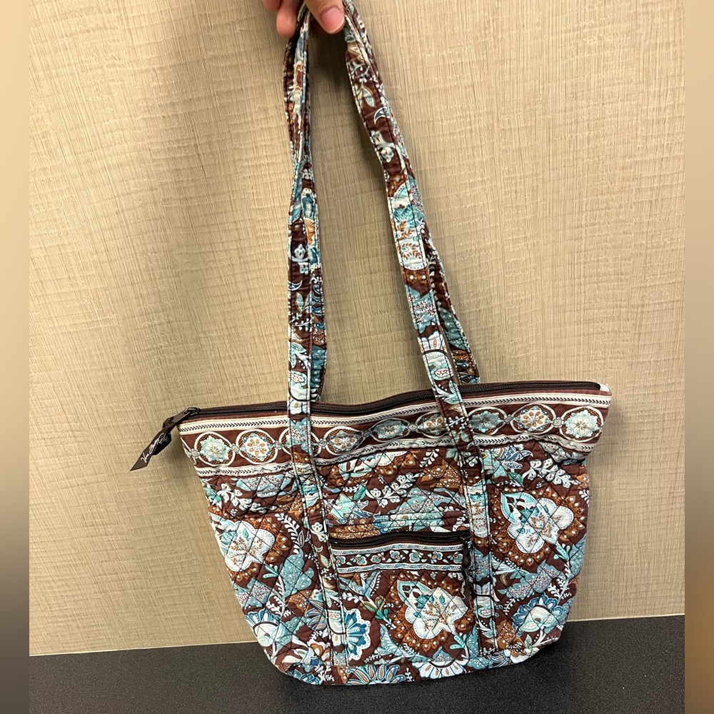 Vera Bradley Tote Bag with Pockets